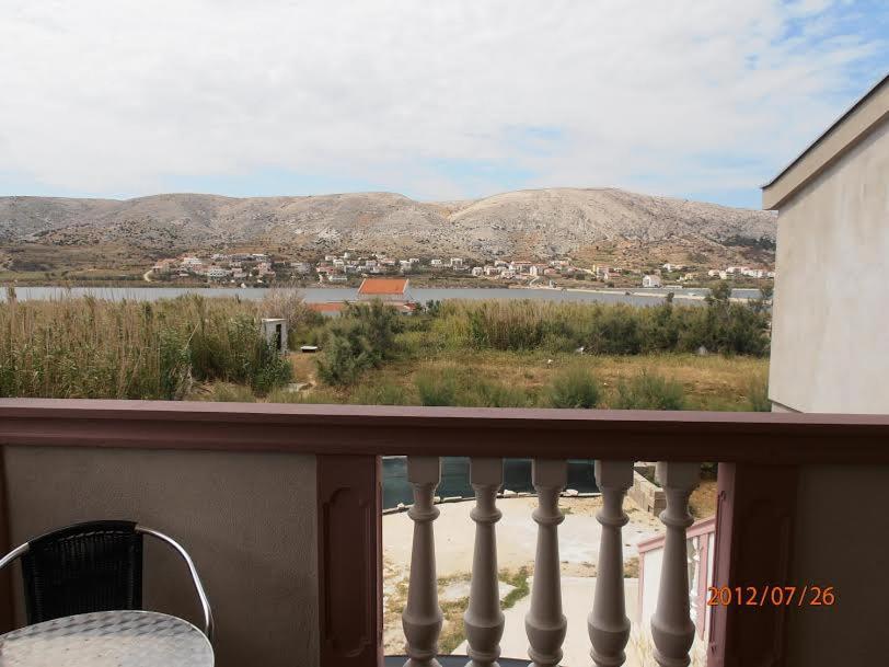 Apartmani Peko Pag Town Buitenkant foto