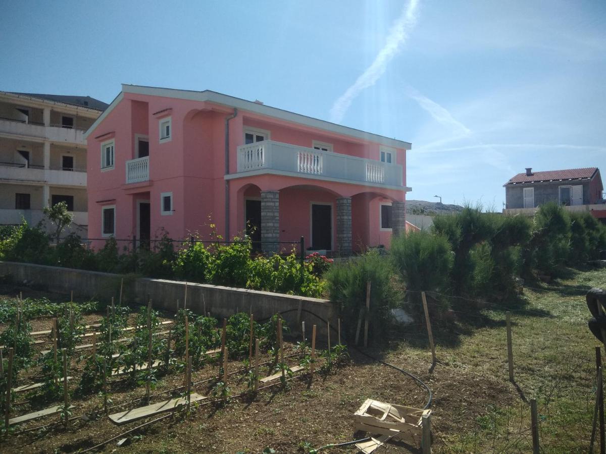 Apartmani Peko Pag Town Buitenkant foto