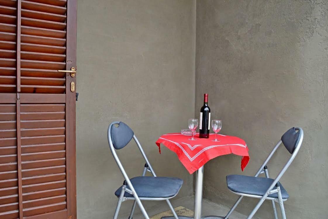 Apartmani Peko Pag Town Buitenkant foto